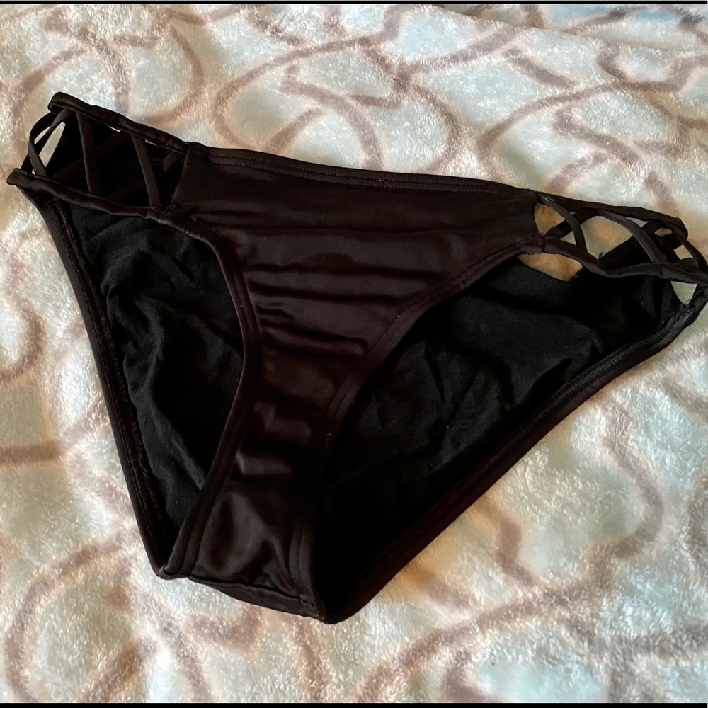 Black Bikini Bottoms